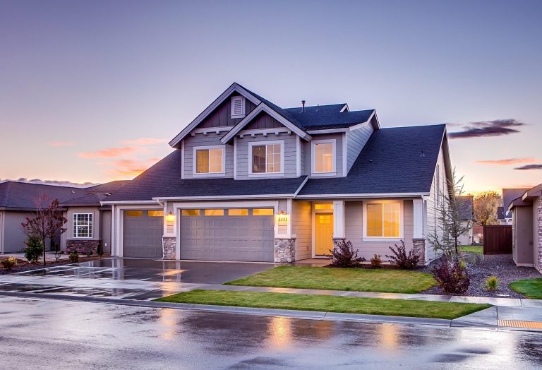 The Most Overlooked Warning Signs of Garage Door Failure